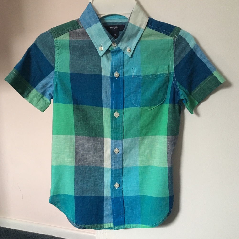 Gap.  Short Sleeve Button Down.  XS